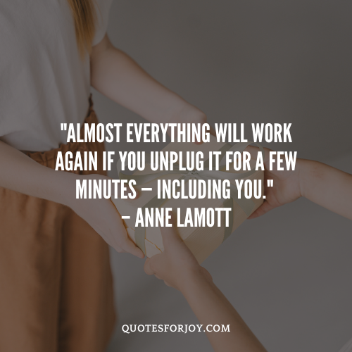 Self-Discovery Captions